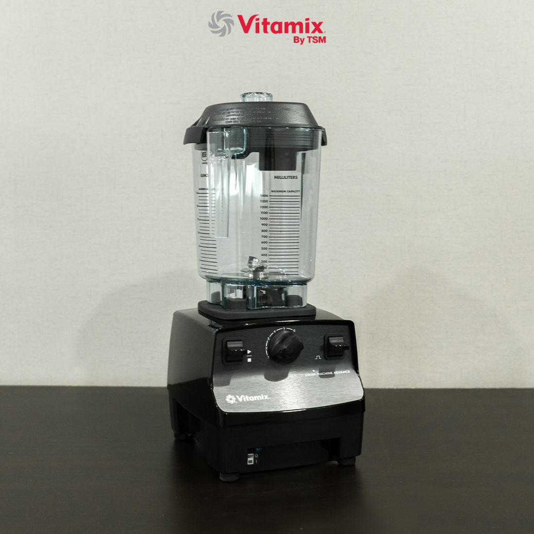 Vitamix Drink Machine Advance + โถ 1.4L (New Model) ไฟ 220V เหมาะ